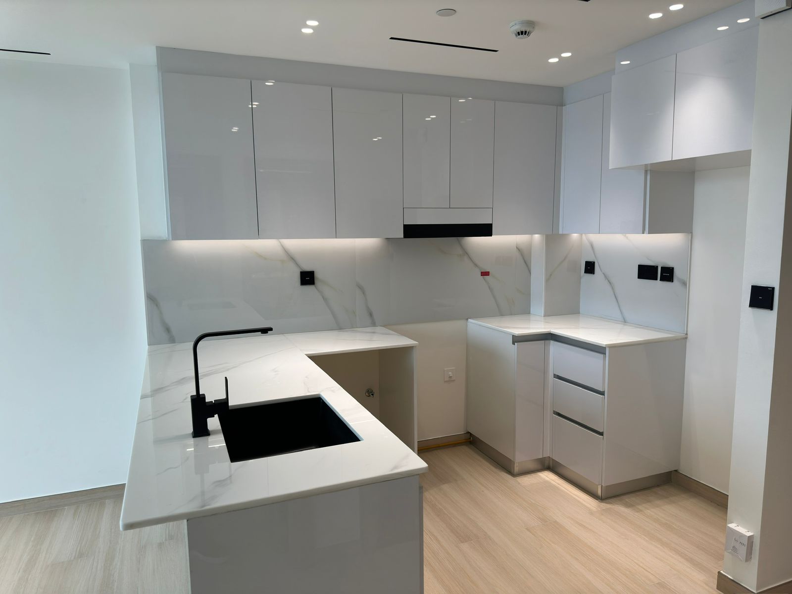 photo_2026-04-10_16-31-30