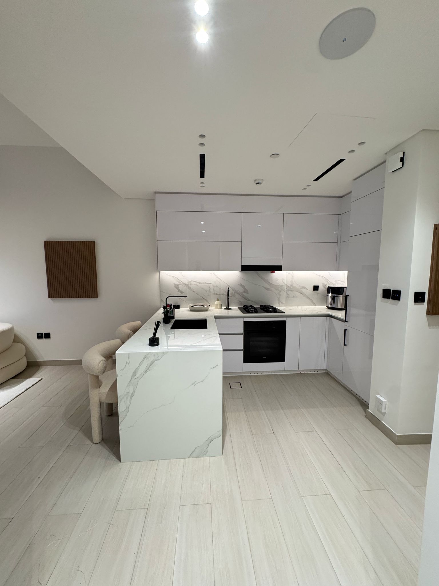 photo_2026-04-14_16-08-38