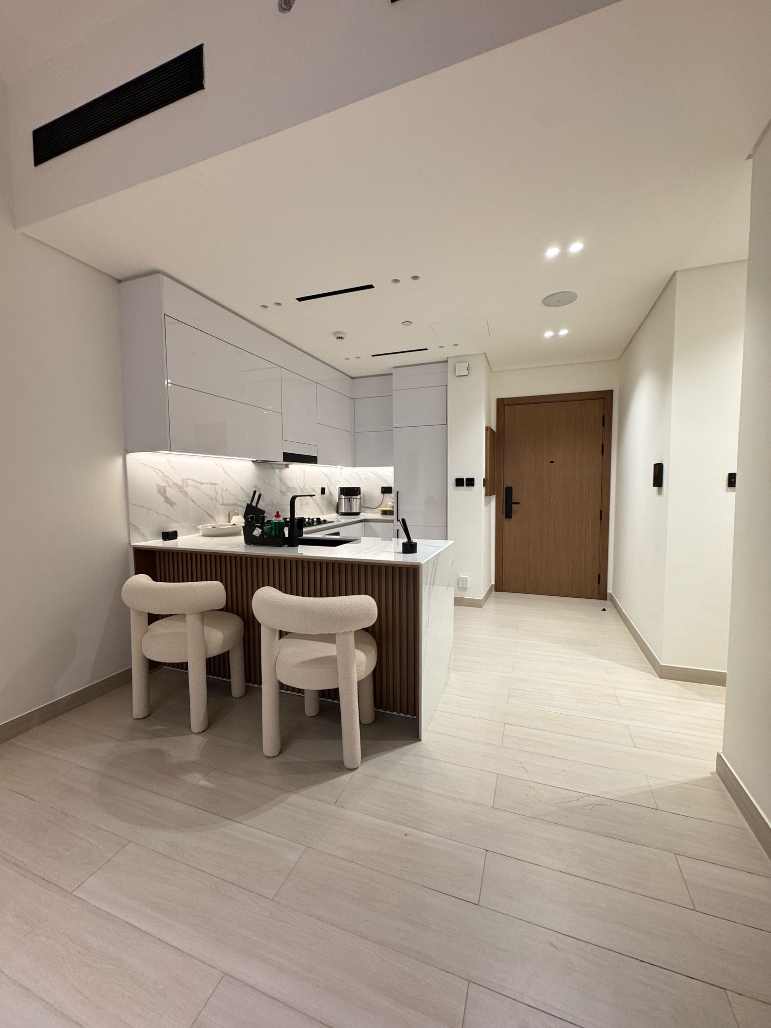 photo_2026-04-14_16-08-42